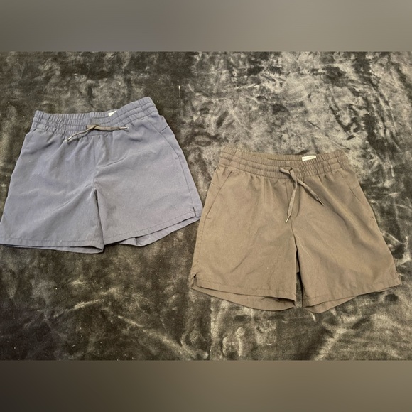 Quick Dry Short Bundle - Picture 1 of 2